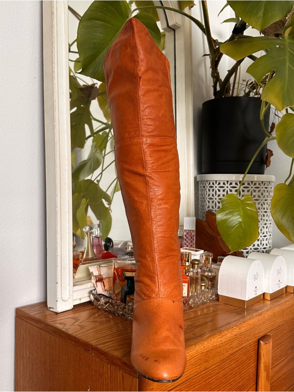 Y2K Bakers Leather Knee-High Boots - Picture 4 of 7